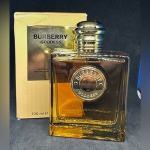 Burberry Goddess Intense Eau de Parfum 3.3oz. ✨test sprayed in box✨